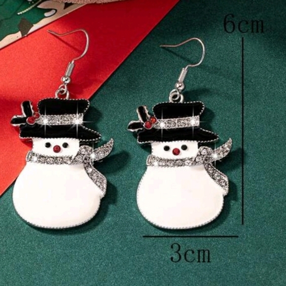 WINTER SNOWMAN EARRINGS - Picture 3 of 3